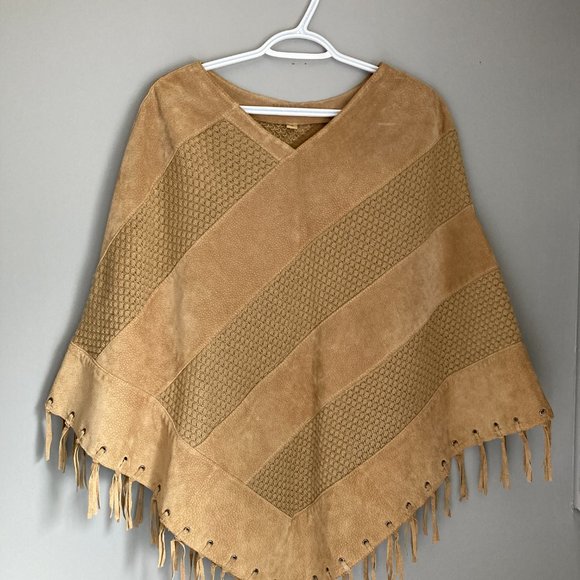 Nevada Suede Fringe Poncho - Picture 4 of 8